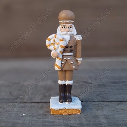 Diótörő Figura