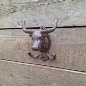 Öntöttvas Akasztó, Fogas Bika