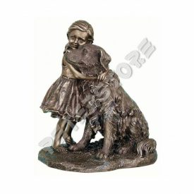 Kislány Kutyával Szobor