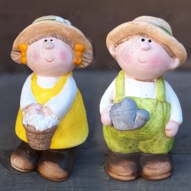 Kerámia Kislány Kisfiú     Méret: 7 cm széles, 13 cm magas, 6,5 cm mély