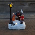 Karácsonyi jelenet - Ajándék Világít