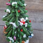 Karácsonyi jelenet - Fenyőfa Mikulással Zenedoboz