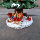 Karácsonyi jelenet - Fenyőfa Mikulással Zenedoboz