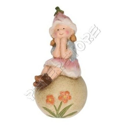 Kislány figura