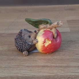 Süni Almával Figura