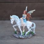 Tündér Unikornissal Figura