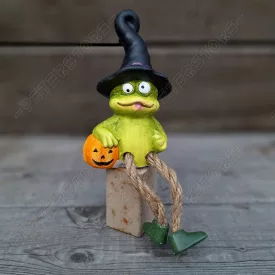 Kerámia Boszorkány kalapos Béka lógólábú figura