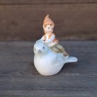 Manófiú Madáron figura